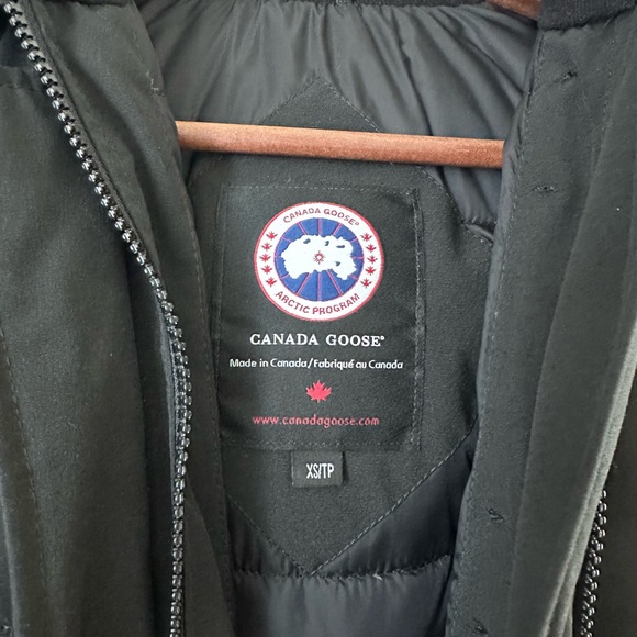 Canada Goose Kensington Parka Down Jacket, Women, XS, Excellent pre owned - Picture 3 of 13